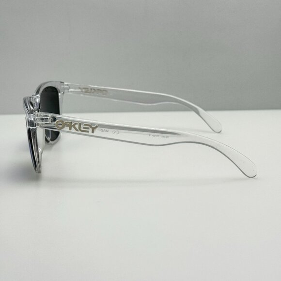 Oakley Sunglasses 03-115 Frogskins 53-19 - Picture 4 of 8